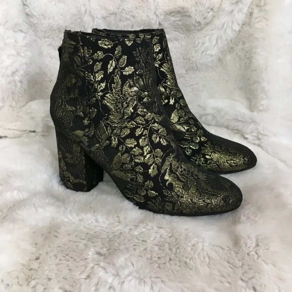 Steve Madden Black Gold Jacquard Cynthia Floral Fabric Ankle High Heel Boots 7.5